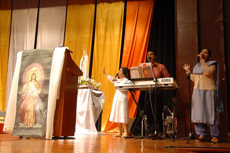 DSC (09)